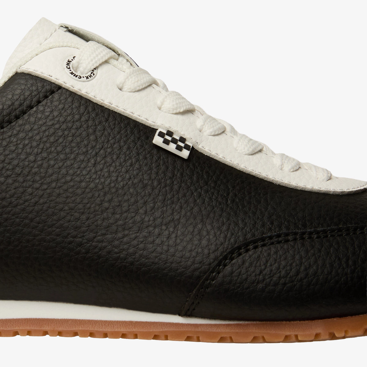 LEGEND BLACK WHITE