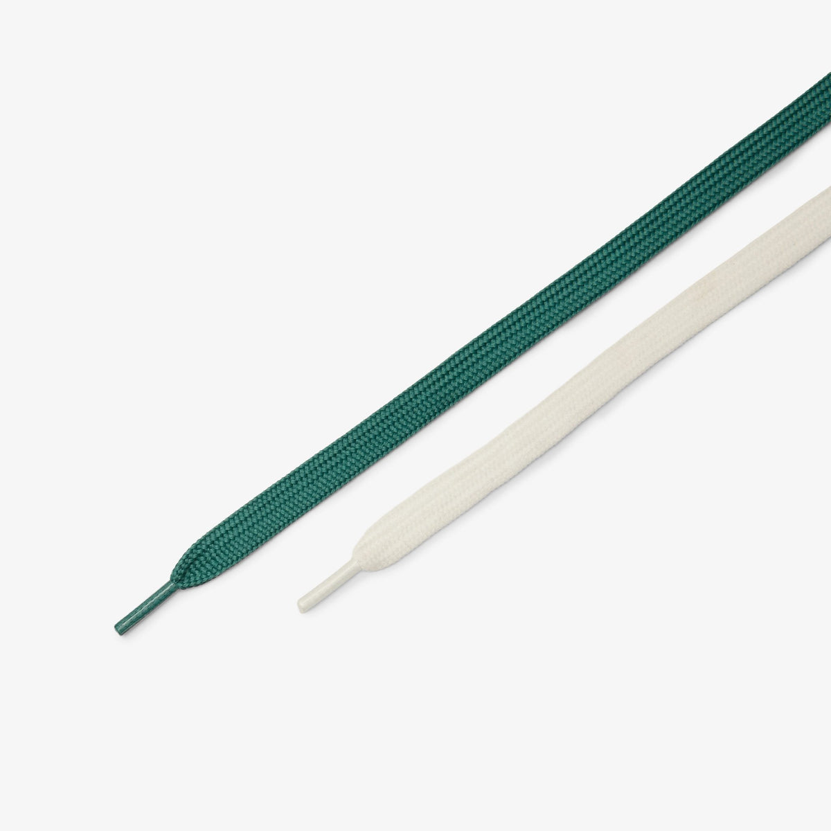 BRAT FOREST GREEN BLACK WHITE LOW