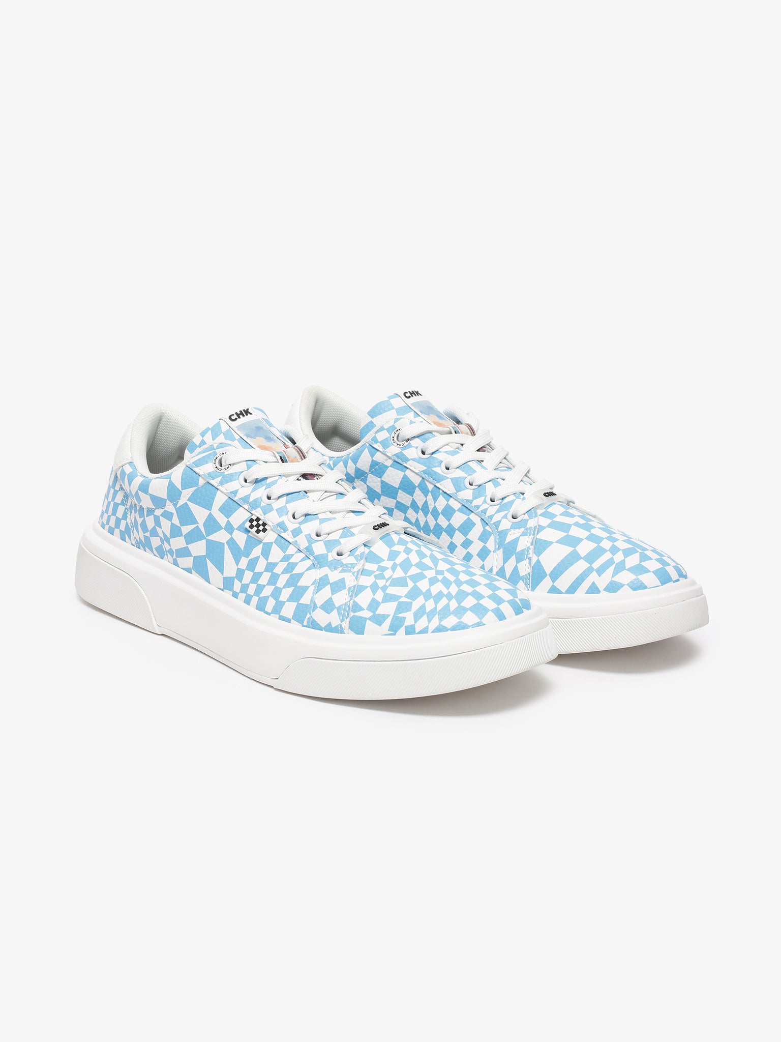 City Hopper Checkered Blue Low