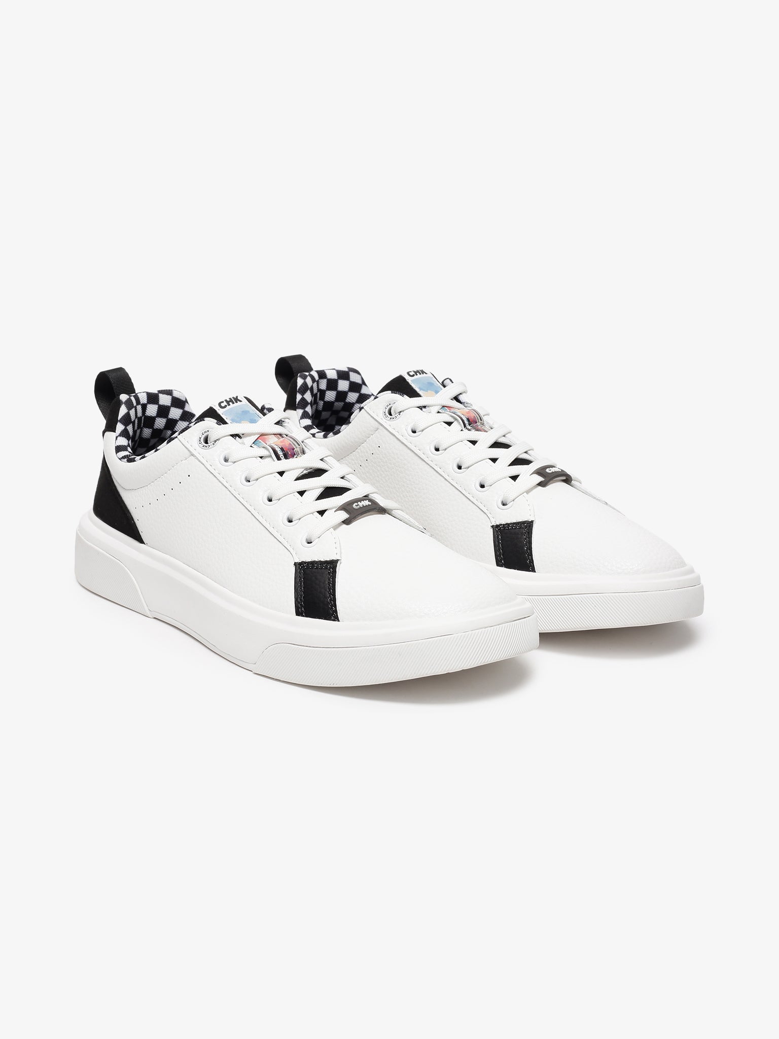 City Hopper White Black Low