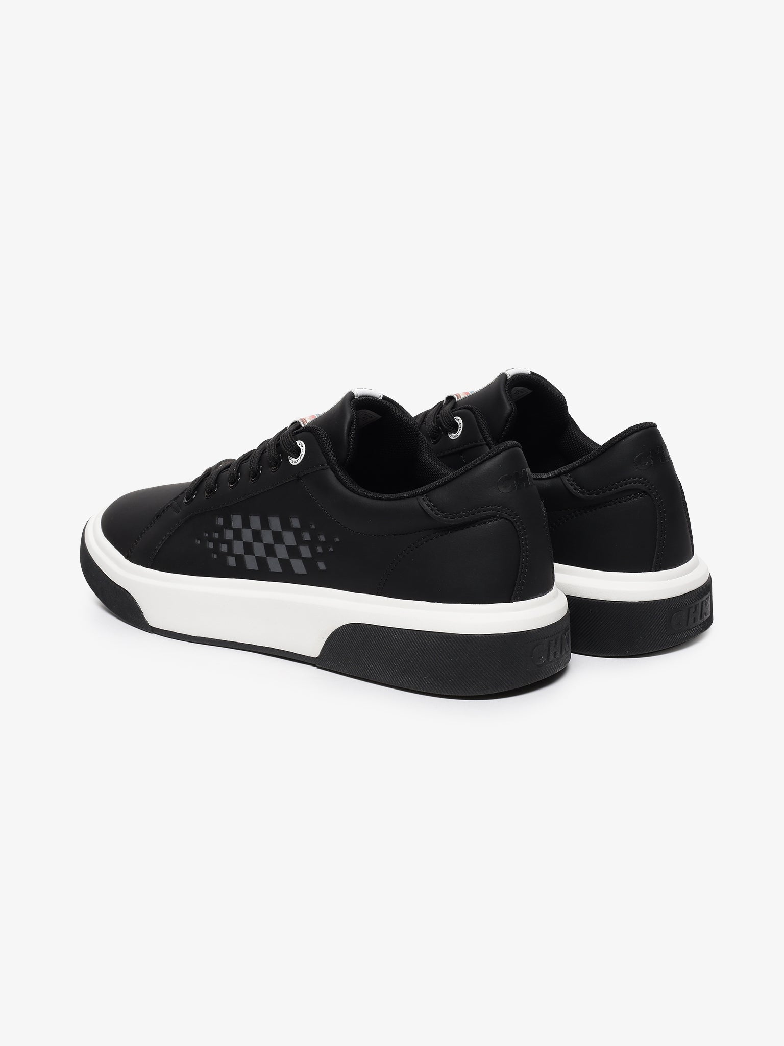 City Hopper Black Low