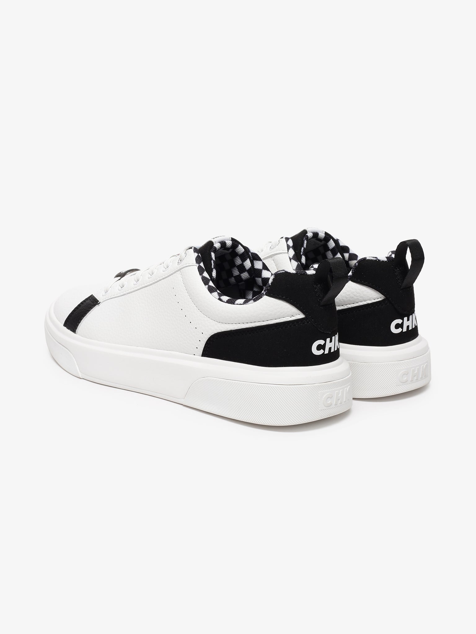 City Hopper White Black Low
