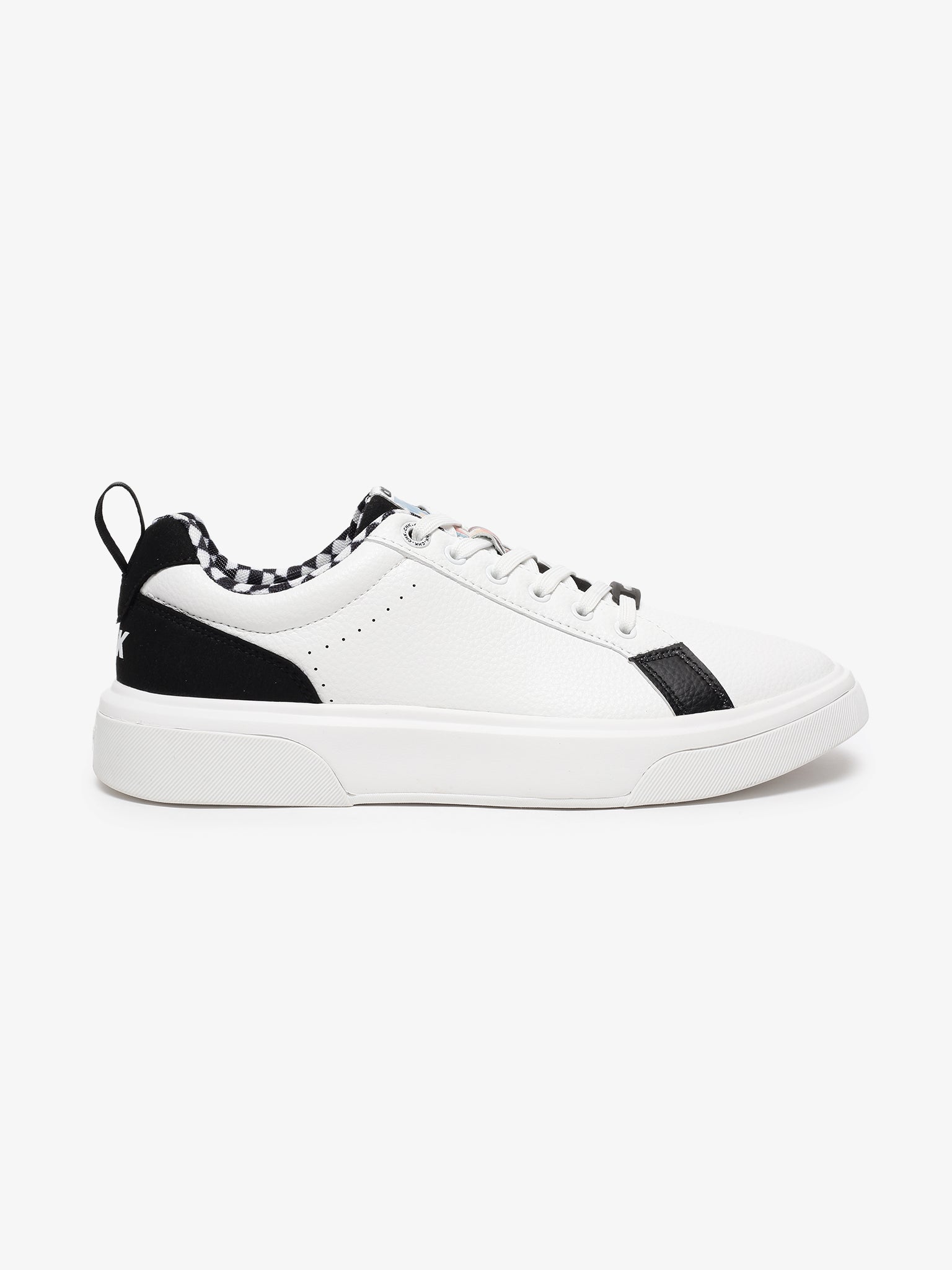 City Hopper White Black Low