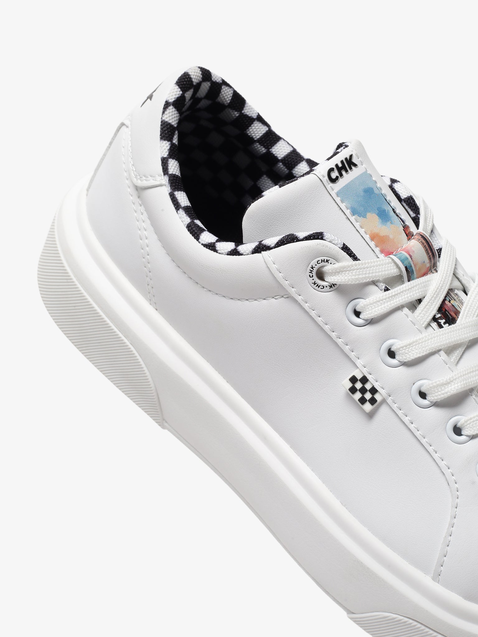 City Hopper White Low