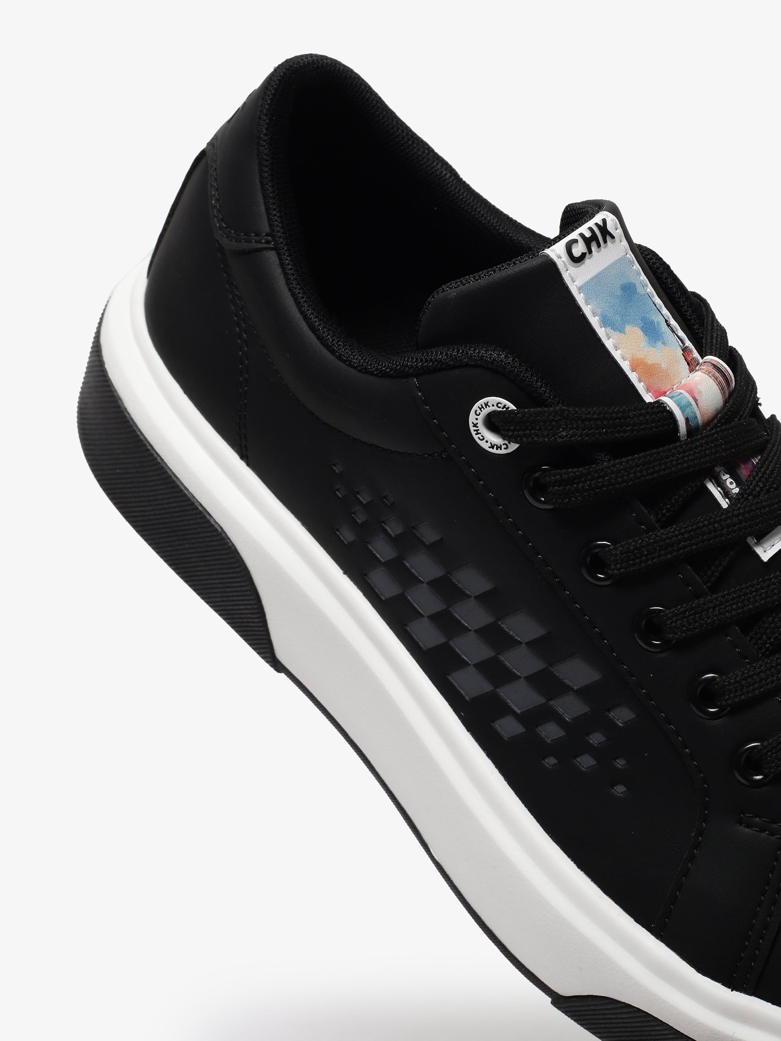 City Hopper Black Low