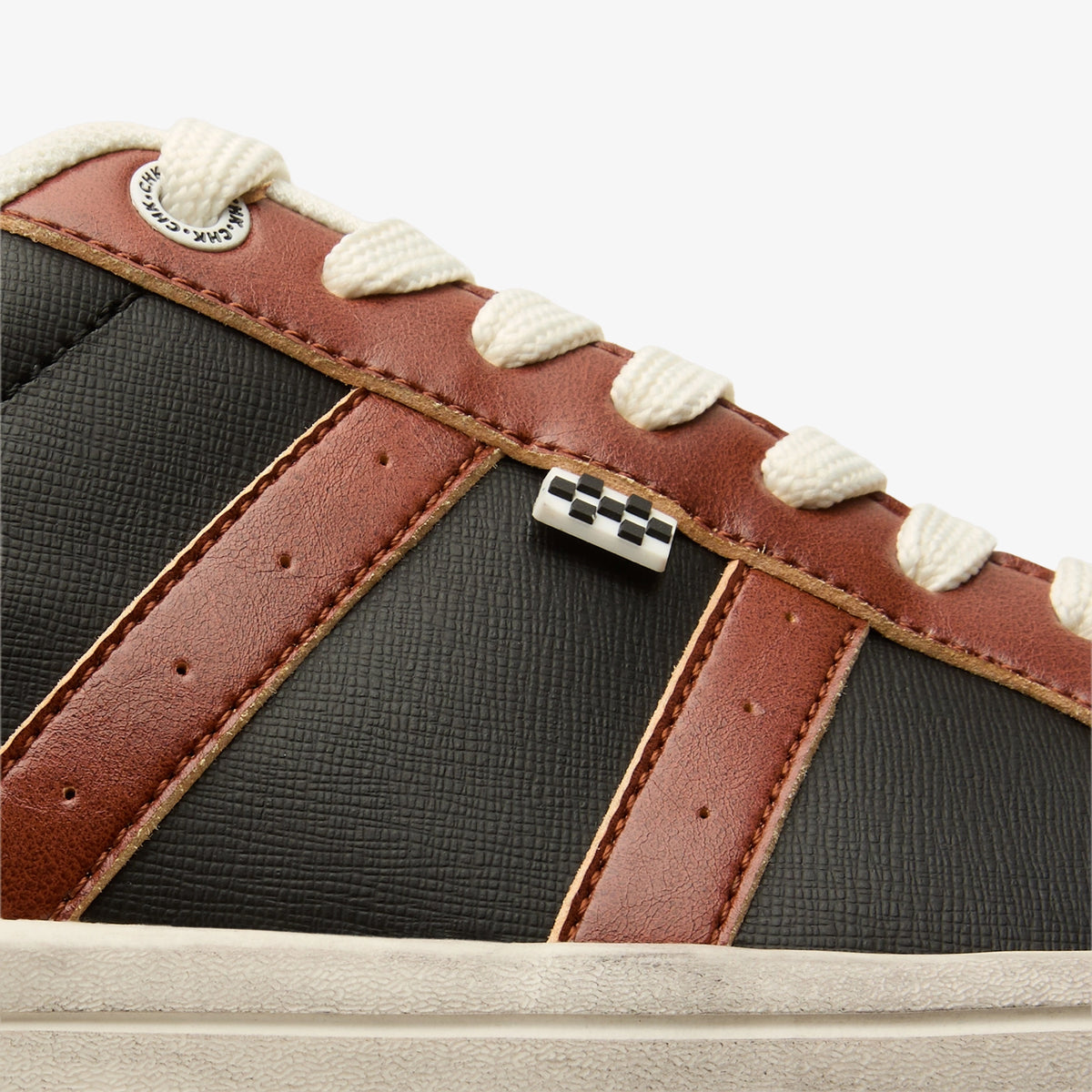 BRAT BLACK BROWN LOW